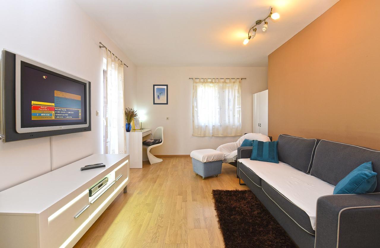 Apartment Monfiorenzo 1551 โรวีน ภายนอก รูปภาพ